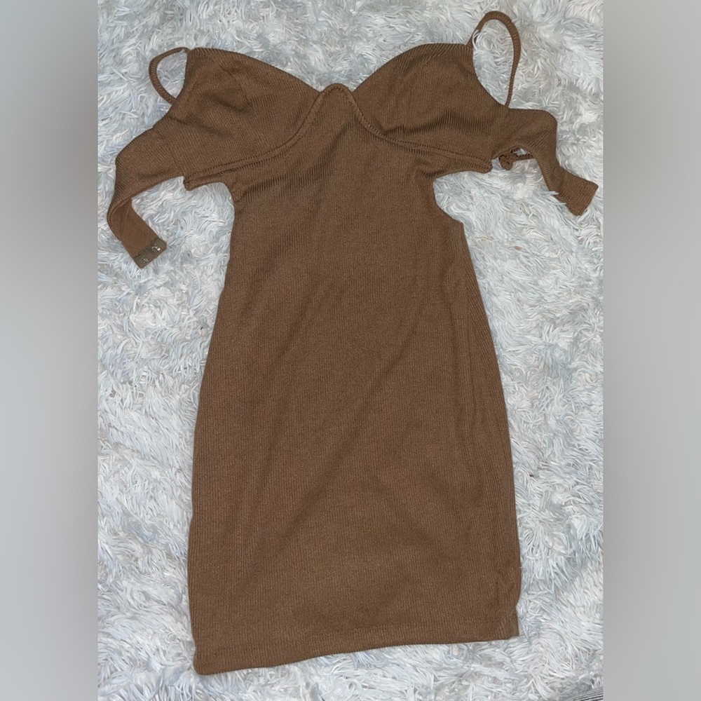 Hello Molly dress - Picture 10 of 11